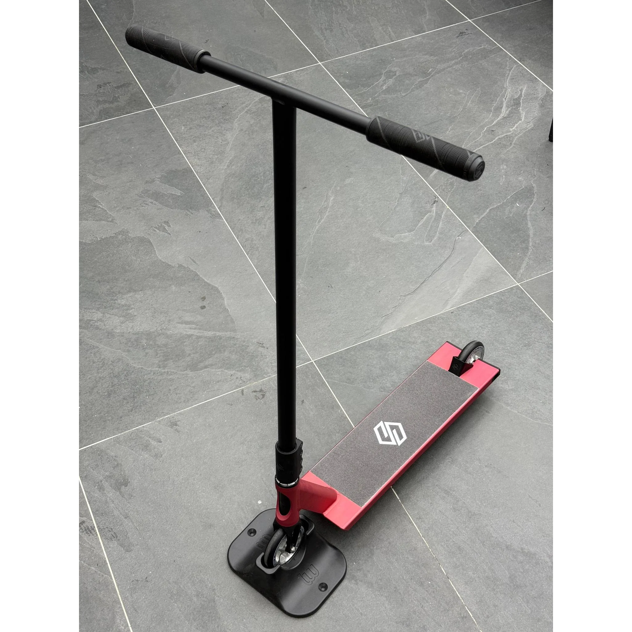 Scooter Custom Build Gravis Special Edition Black/Red #9