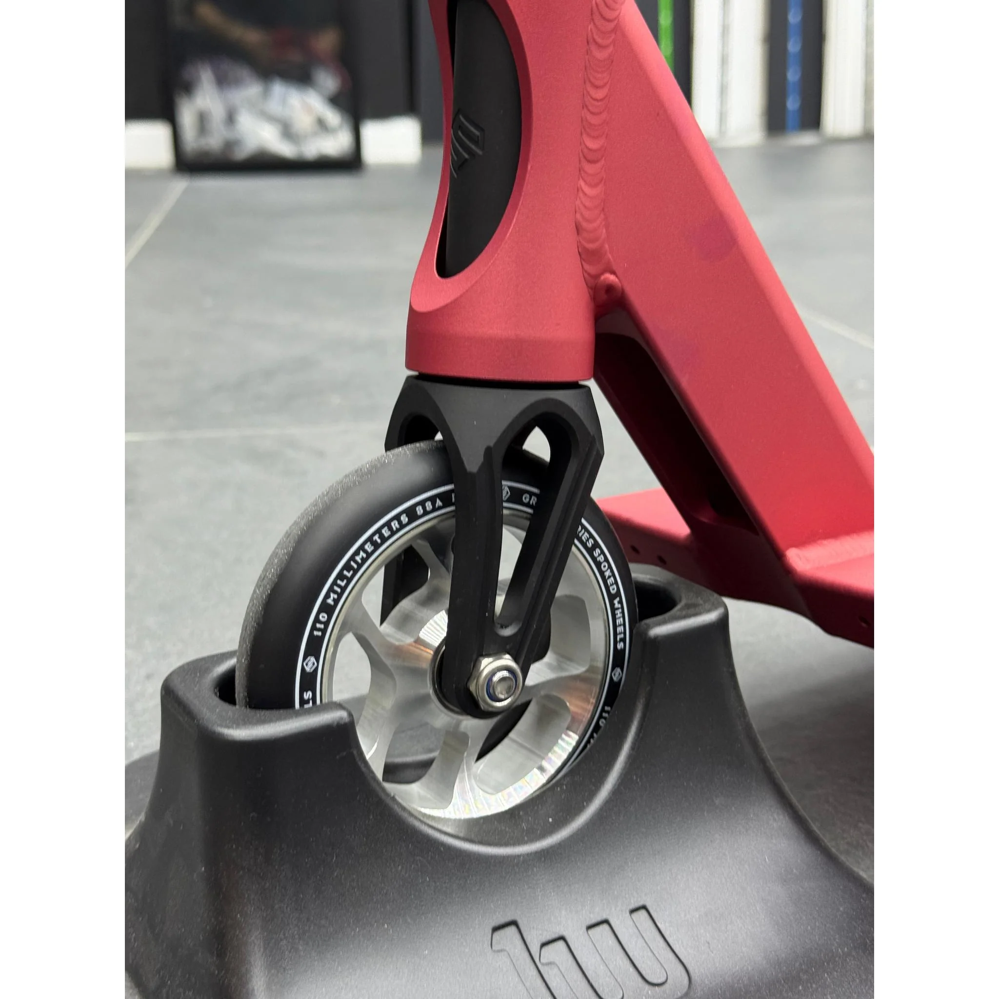 Scooter Custom Build Gravis Special Edition Black/Red #9 - Image 4