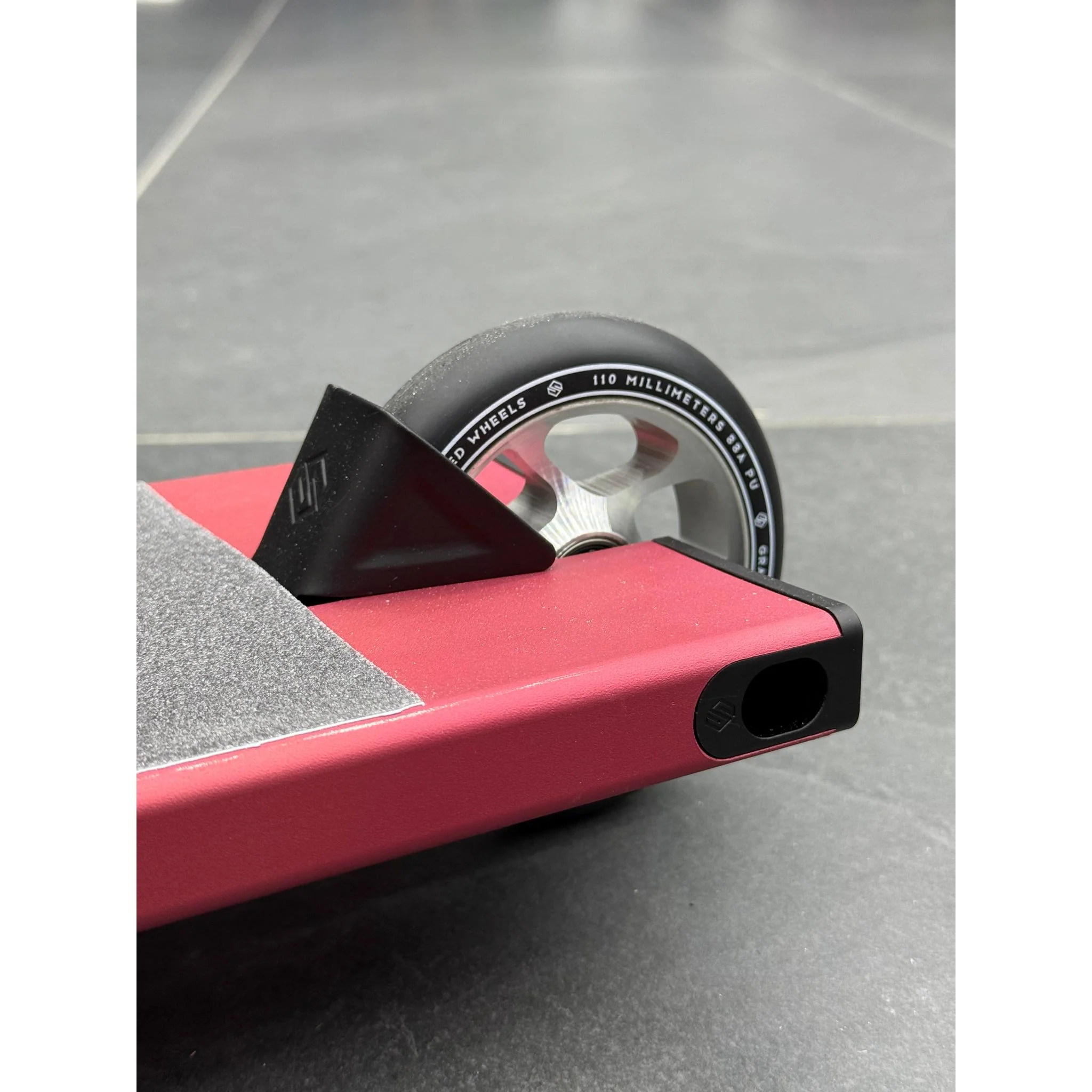 Scooter Custom Build Gravis Special Edition Black/Red #9 - Image 5