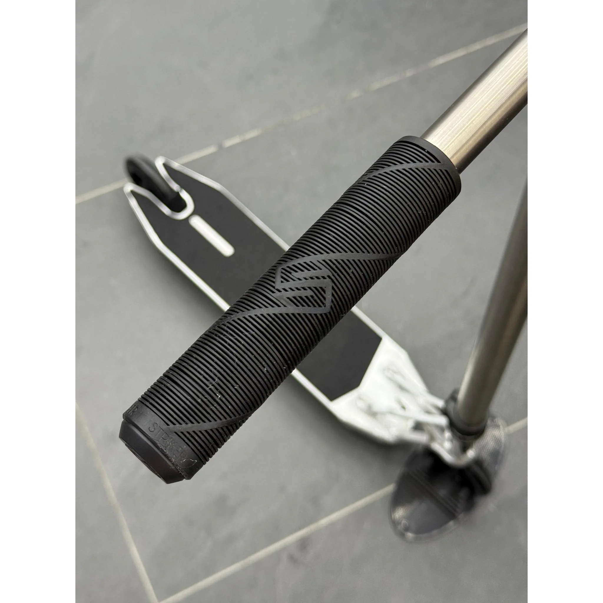 Scooter Custom Raw/Black #11 - Image 6