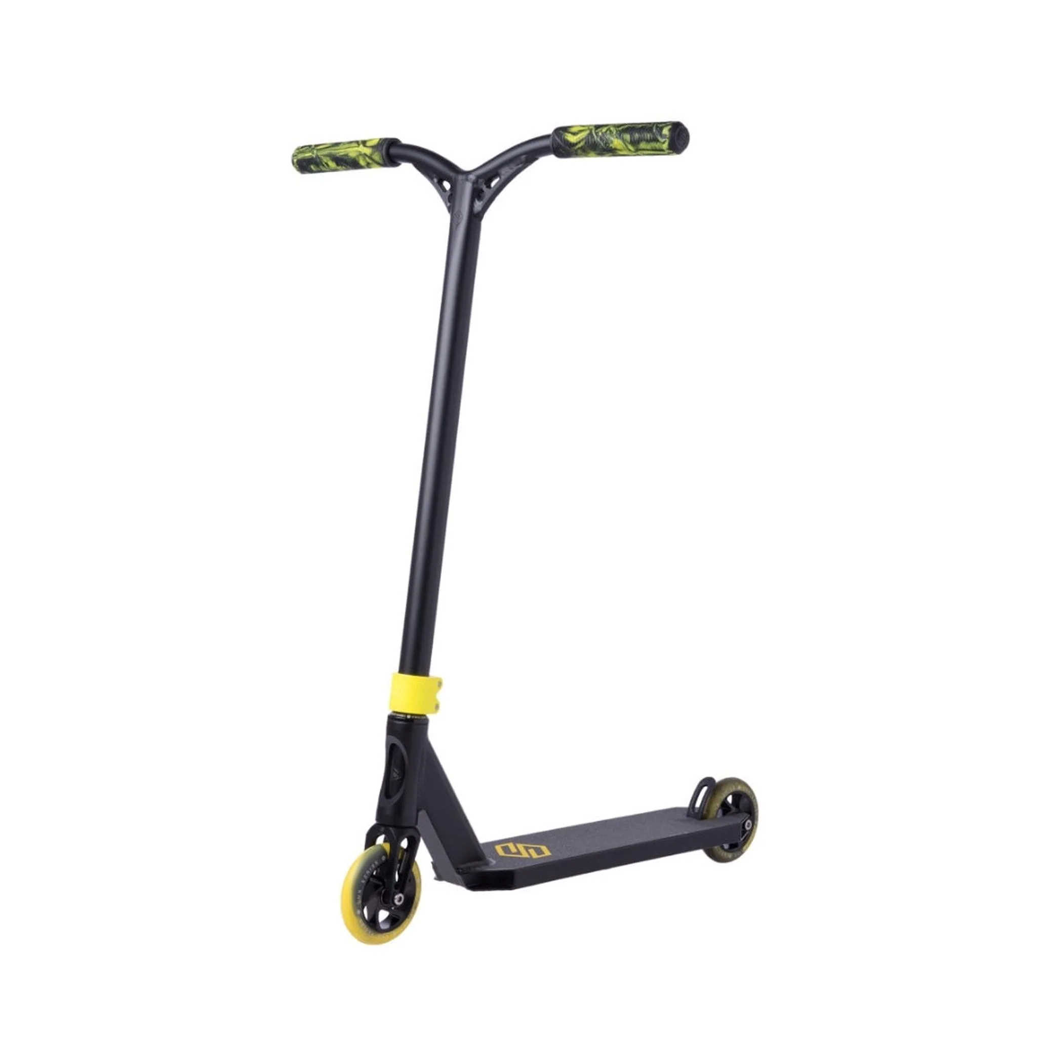 Striker Lux Painted Scooter Freestyle - Negro/Amarillo